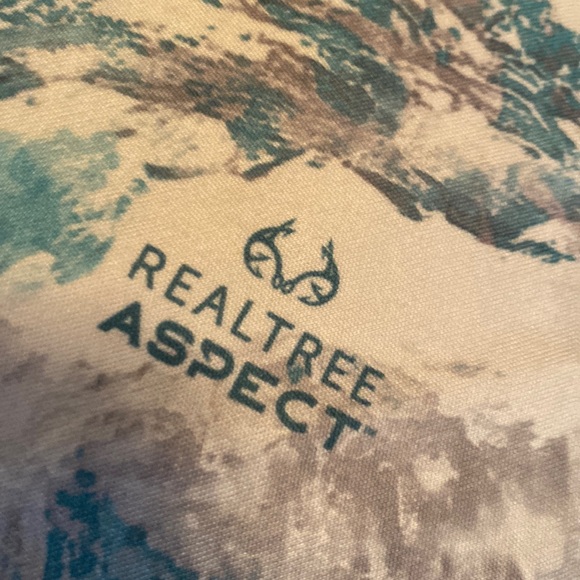 Ocean Coast EUC Realtree Aspect Women’s Fishing Teal Performance 1/4 Zip… - Picture 10 of 15